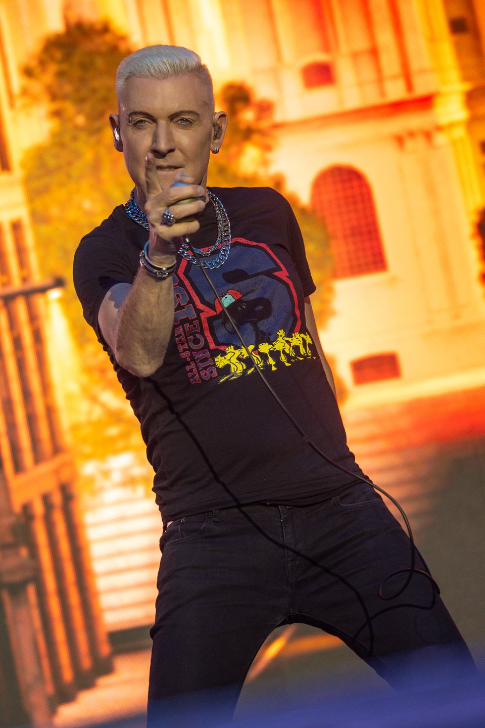 Gdansk for couples — a romantic Halloween weekend with a rave twist